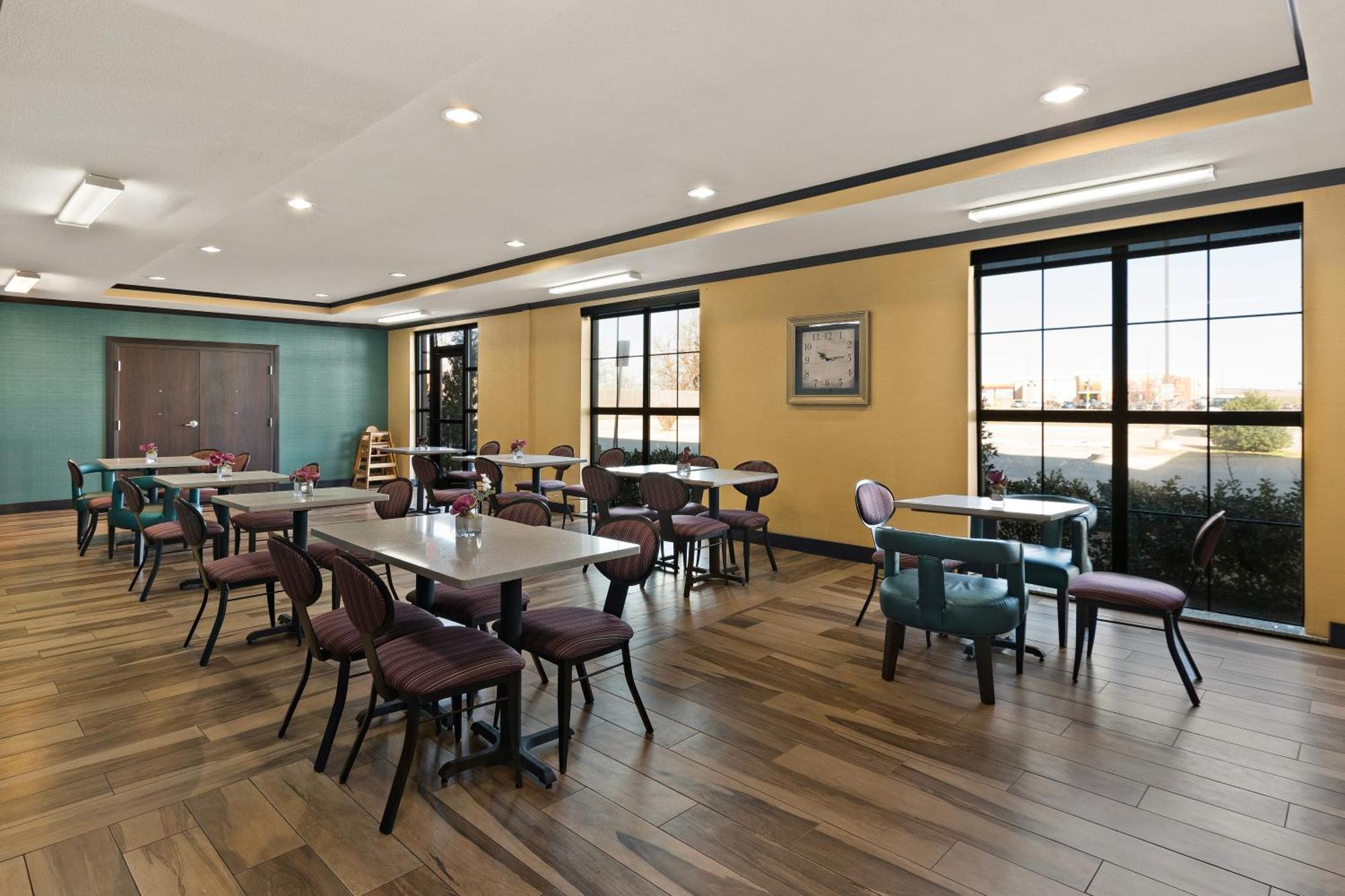 Comfort Inn & Suites Newcastle - Oklahoma City Ngoại thất bức ảnh